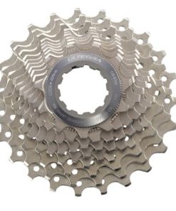 Shimano cassette Ultegra CS-6700 10-vitesses 11-25 dents box Shimano cassette Ultegra CS-6700 10-vitesses 11-25 dents box