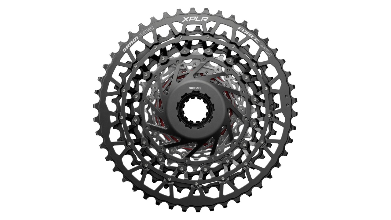 Cassette XG-1371 E1 XPLR 10-46 Force AXS 13-vit Cassette XG-1371 E1 XPLR 10-46 Force AXS 13-vit