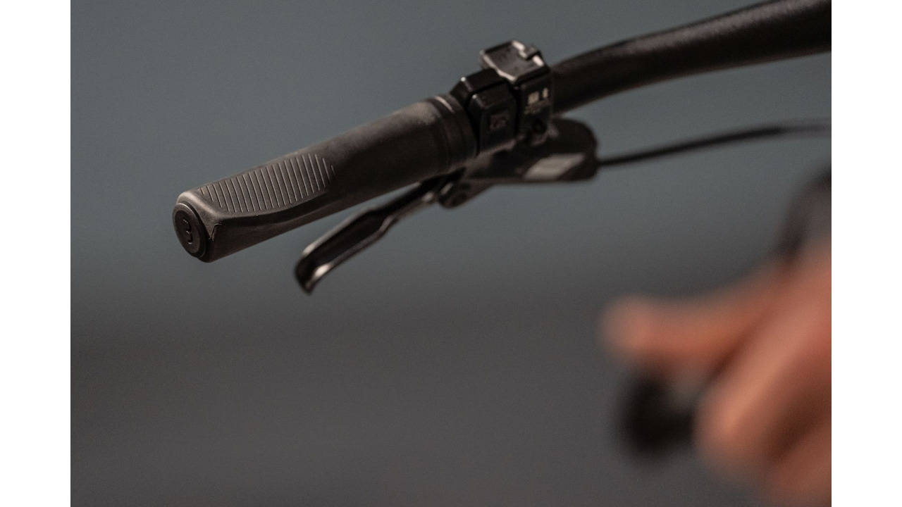 Poignées de guidon SteadyComfort 136mm vissées Poignées de guidon SteadyComfort 136mm vissées