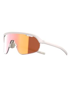 Brille  ARC warm grey, FLUX red Rahmen matt Glas FLUX Road High Contrast
 Pro-Qualität Fahrradbrille mit zylindrischer FLUX-Linse 
 Die FLUX-Gläser bieten Weltklasse-Kontrast, Klarheit, Farbverstärkung und langanhaltenden Tragekomfort 
 Der leichte Rahmen besteht aus nachhaltigem bio-basiertem Material 
 Die Antibeschlag-Beschichtung auf der Innenseite der Linse sorgt in allen Situationen für klare Sicht 
 Die oleophobe Beschichtung auf der Außenseite weist Wasser und Schlamm von der Linse ab 
 Transparente Ersatzgläser (Kat. 0) für bewölkte Tage inklusive