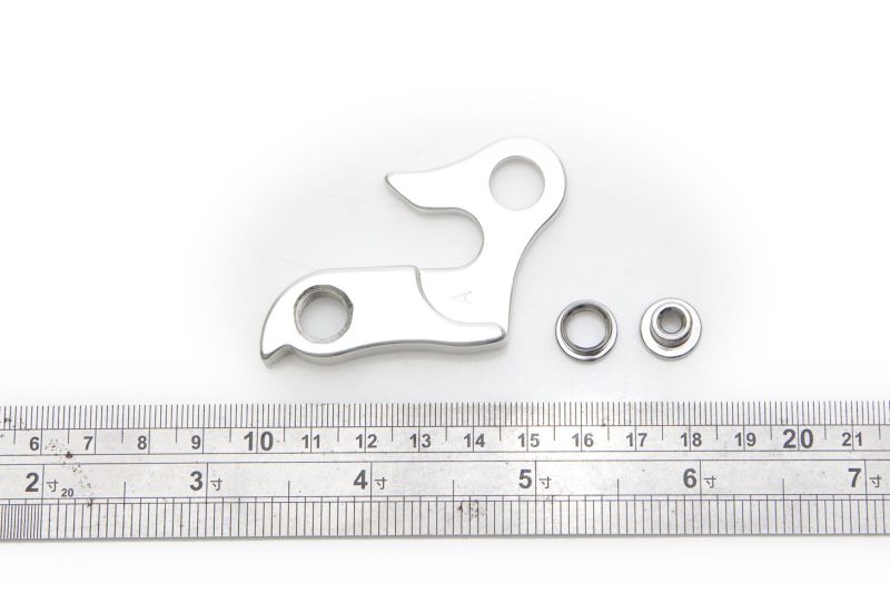 Ausfallende Tern FÜR TERN VELOS
Schaltauge passend zu:
NBD P8i MY22, NBD P8i MY23, NBD S5i MY22, NBD S5i MY23, Vektron P7i MY19, Vektron P7i MY20, Vektron P7i MY21, Vektron P7i MY22, Vektron P7i MY23, Vektron Q9 MY19, Vektron Q9 MY20, Vektron Q9 MY21, Vektron Q9 MY22, Vektron Q9 MY23, Vektron S10 MY17, Vektron S10 MY18, Vektron S10 MY19, Vektron S10 MY20, Vektron S10 MY21, Vektron S10 MY22, Vektron S10 MY23, Verge D9 MY17, Verge D9 MY18, Verge D9 MY19, Verge D9 MY20, Verge D9 MY21, Verge D9 MY22, Verge P10 MY17, Verge P10 MY18, Verge P10 MY19, Verge P10 MY20, Verge P10 MY21, Verge P10 MY22, Verge X11 MY17, Verge X11 MY18, Verge X11 MY19, Verge X11 MY20, Verge X11 MY21, Verge X11 MY22, Quick Haul Long Gen 1 Ausfallende Tern FÜR TERN VELOS
Schaltauge passend zu:
NBD P8i MY22, NBD P8i MY23, NBD S5i MY22, NBD S5i MY23, Vektron P7i MY19, Vektron P7i MY20, Vektron P7i MY21, Vektron P7i MY22, Vektron P7i MY23, Vektron Q9 MY19, Vektron Q9 MY20, Vektron Q9 MY21, Vektron Q9 MY22, Vektron Q9 MY23, Vektron S10 MY17, Vektron S10 MY18, Vektron S10 MY19, Vektron S10 MY20, Vektron S10 MY21, Vektron S10 MY22, Vektron S10 MY23, Verge D9 MY17, Verge D9 MY18, Verge D9 MY19, Verge D9 MY20, Verge D9 MY21, Verge D9 MY22, Verge P10 MY17, Verge P10 MY18, Verge P10 MY19, Verge P10 MY20, Verge P10 MY21, Verge P10 MY22, Verge X11 MY17, Verge X11 MY18, Verge X11 MY19, Verge X11 MY20, Verge X11 MY21, Verge X11 MY22, Quick Haul Long Gen 1