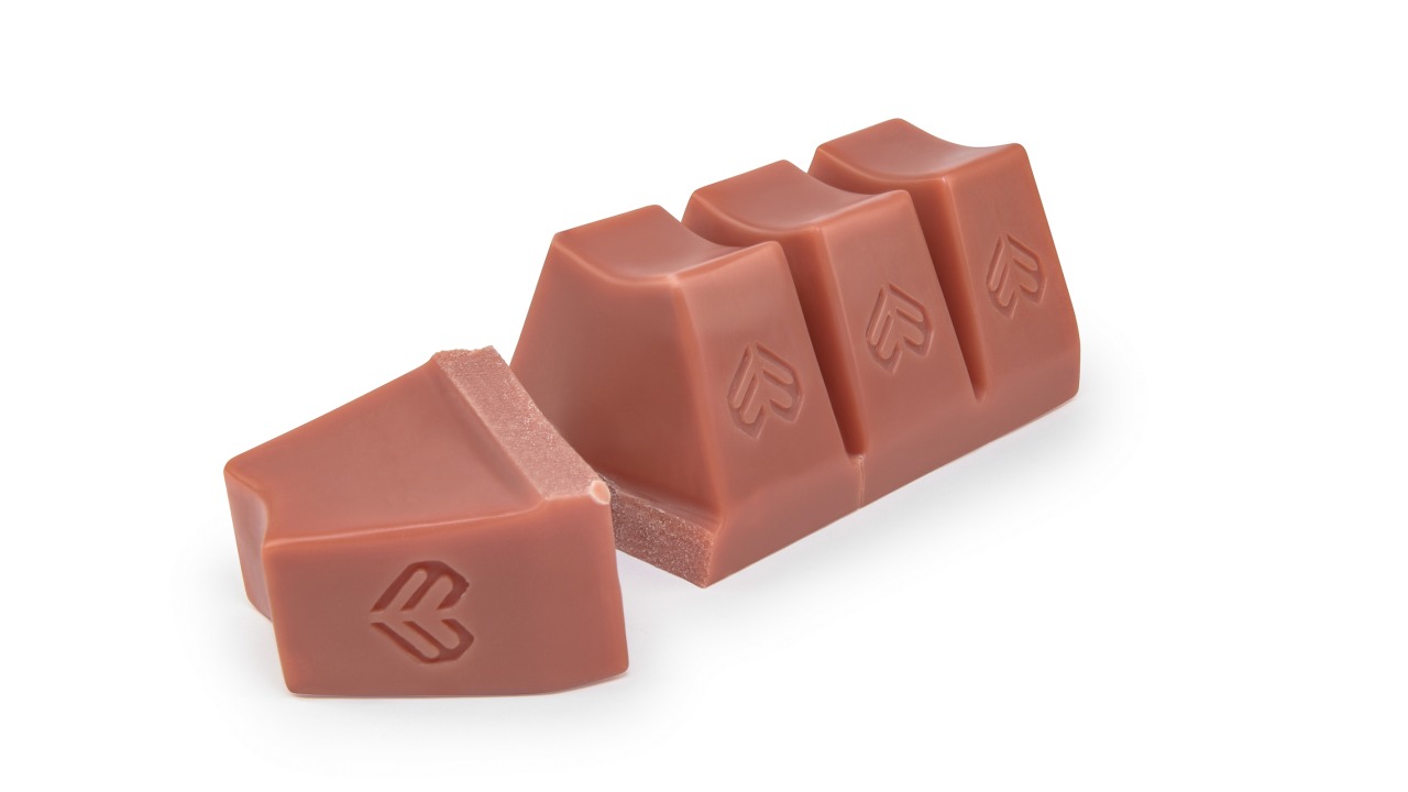 SECTION wax red SECTION wax red