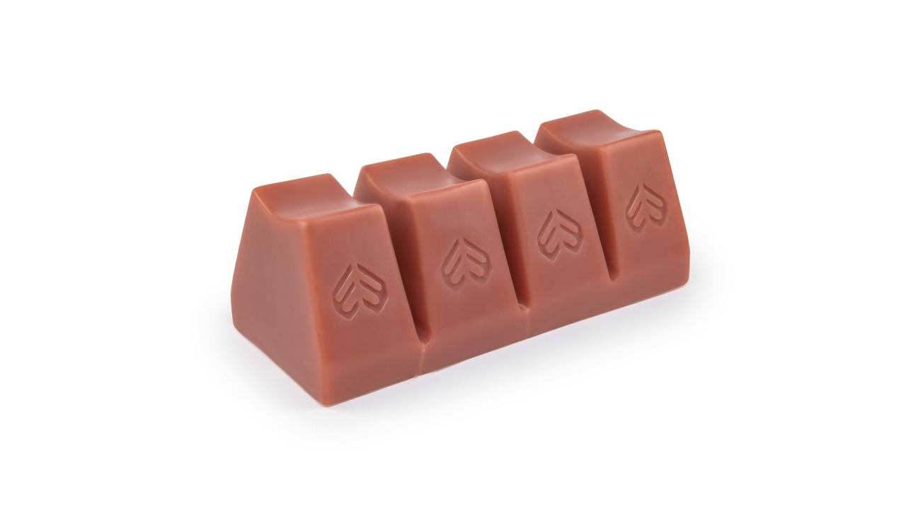 SECTION wax red SECTION wax red