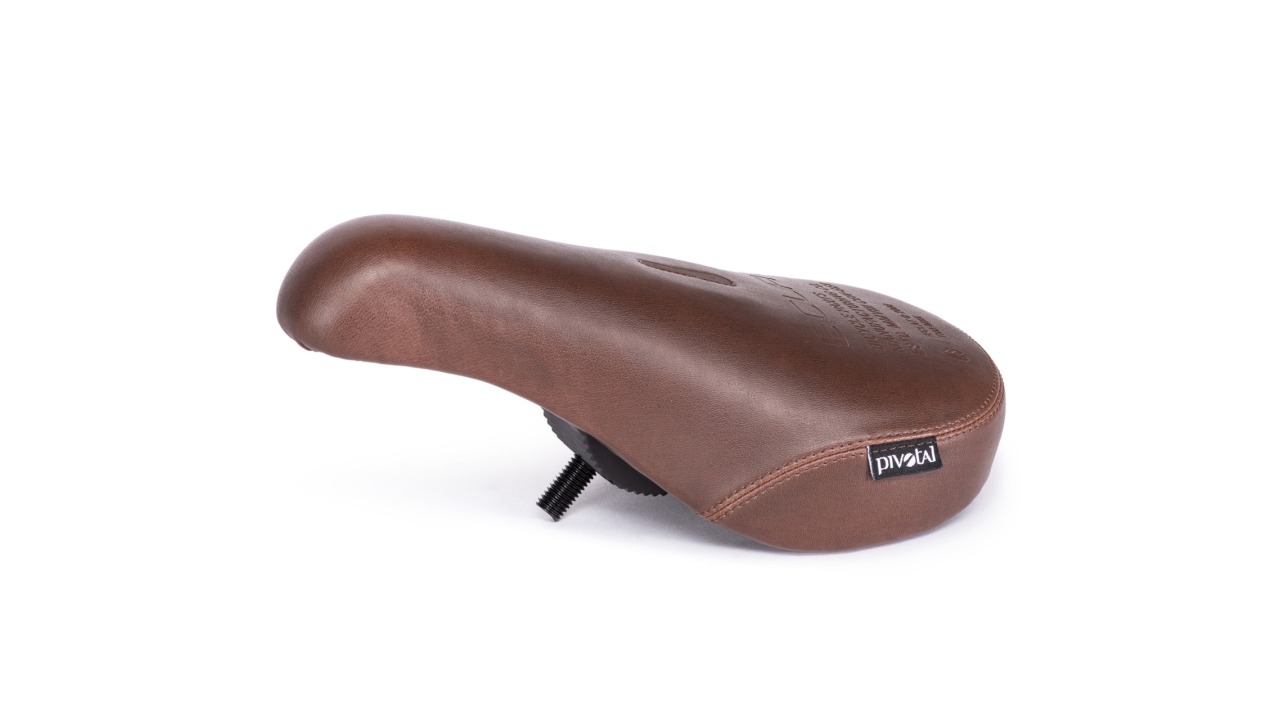 Éclat BIOS pivotal seat, brown leather fat padded Éclat BIOS pivotal seat, brown leather fat padded